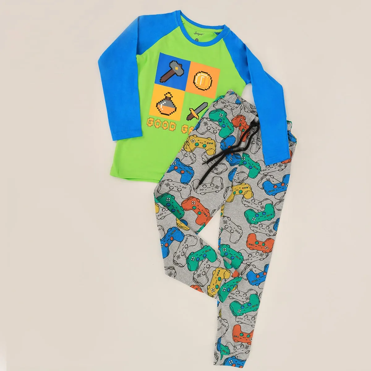 Conjunto de pijama Jugar
